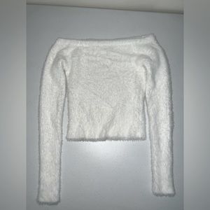 Fuzzy White Crop Top Cropped Off the Shoulder Sweater from H&M Size XS